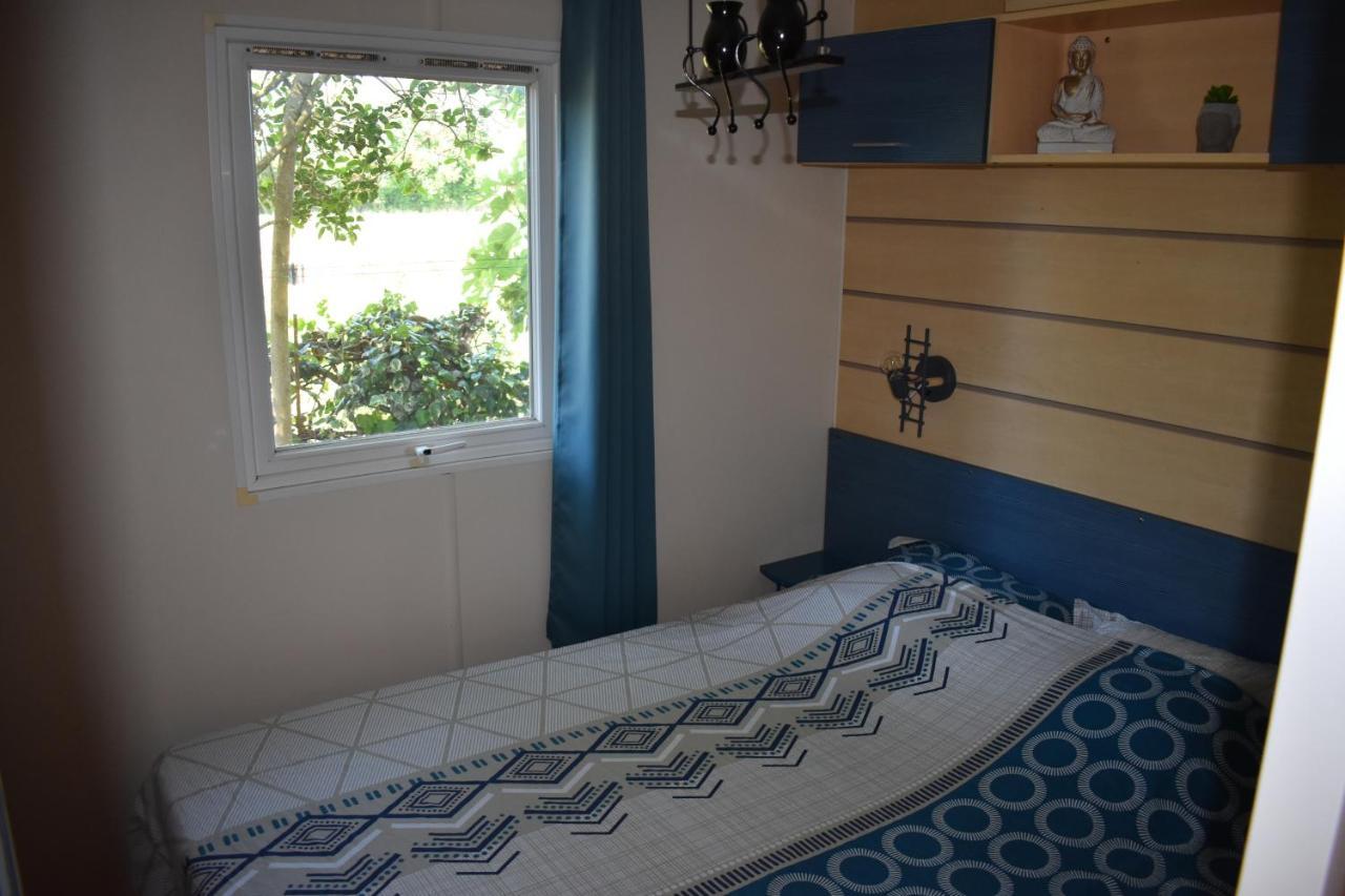 Mobil-Home Sur Terrain Bucolique Hyères Exteriér fotografie