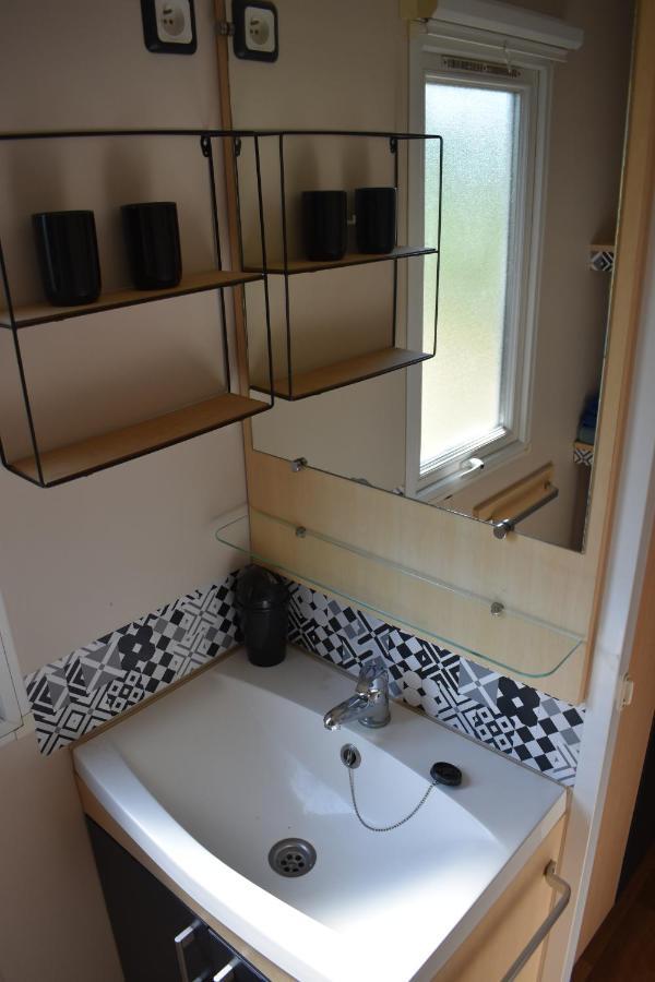 Mobil-Home Sur Terrain Bucolique Hyères Exteriér fotografie